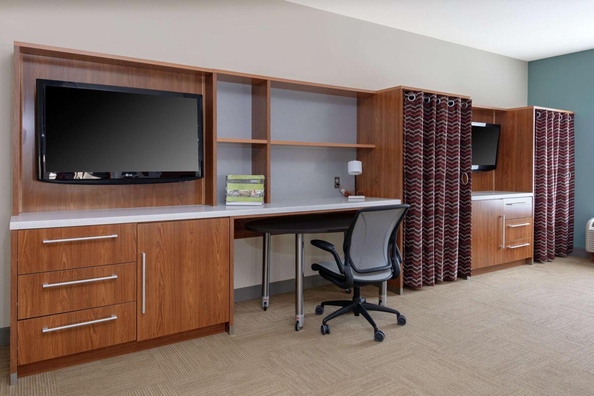 Home2 By Hilton Bragg Hotel 3*