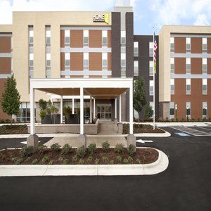 Home2 By Hilton Bragg Hotel